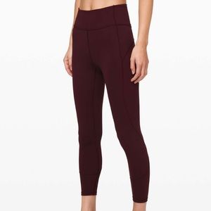 In Movement Tights 25” everlux - Lululemon (now discontinued)
